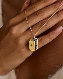 Custom Locket Necklace with Birthstone, Personalized Photo Pendant, Engravable Memorial Jewelry, Anniversary Gift for Her, Keepsake Gift